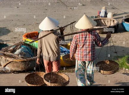 Ngọc Minh Chuyên ghi bàn, tuyển nữ Việt Nam thua đội bóng Đức